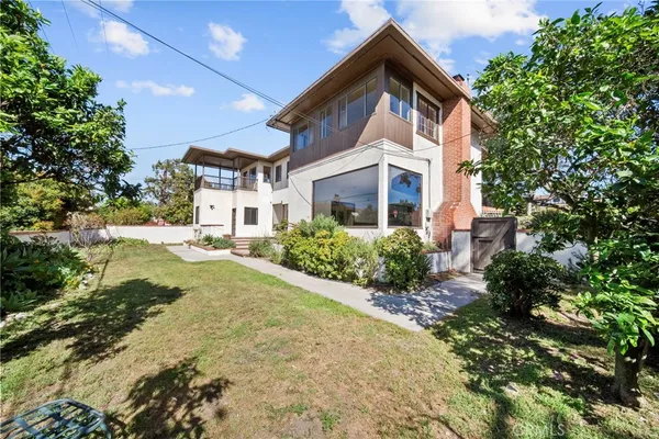$3,000,000 | 98 Via Monte Doro, Redondo Beach, CA 90277