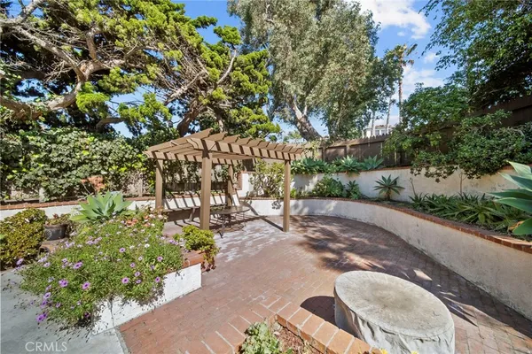 $3,000,000 | 98 Via Monte Doro, Redondo Beach, CA 90277