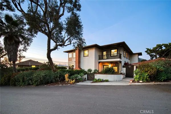 $3,000,000 | 98 Via Monte Doro, Redondo Beach, CA 90277