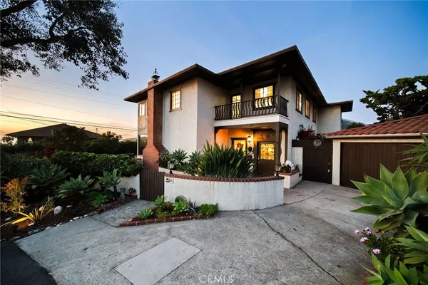 $3,000,000 | 98 Via Monte Doro, Redondo Beach, CA 90277