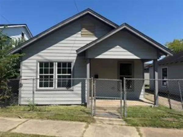 $1,800 | 3231 Holman Street, Houston, TX 77004