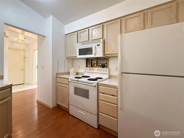 $354,950 | 5620 14th Drive West, Unit Q302, Everett, WA 98203