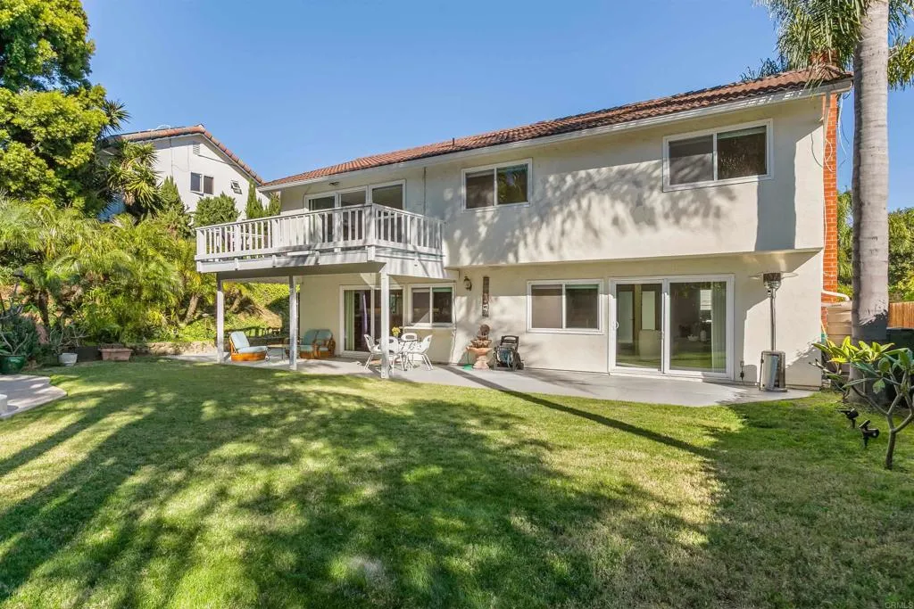 2252 Soledad Rancho Road San Diego, CA 92109 - Photo 14 of 39