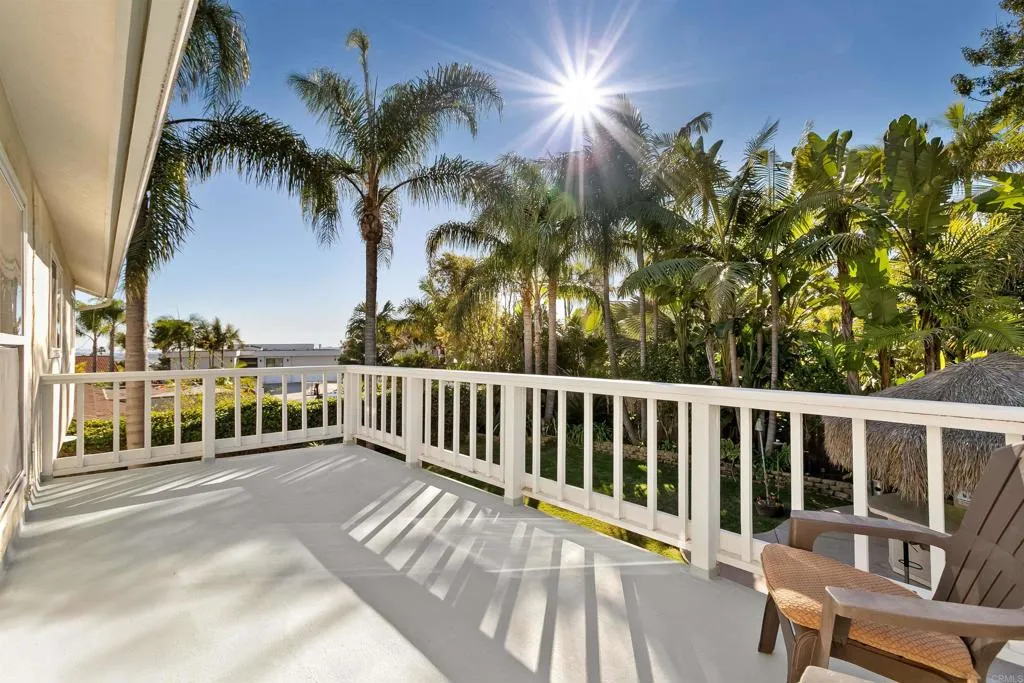 2252 Soledad Rancho Road San Diego, CA 92109 - Photo 20 of 39