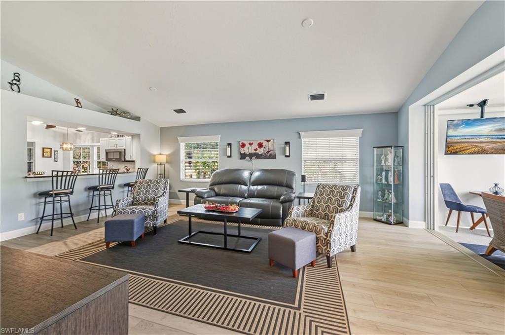 6185 Reserve Circle, Unit 1403 Naples, FL 34119 - Photo 7 of 41