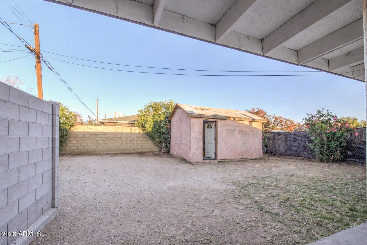 9635 North 14th Avenue Phoenix, AZ 85021 - Photo 23 of 25 98A8E39F-601B-482C-94BC-68CCEA240ED1