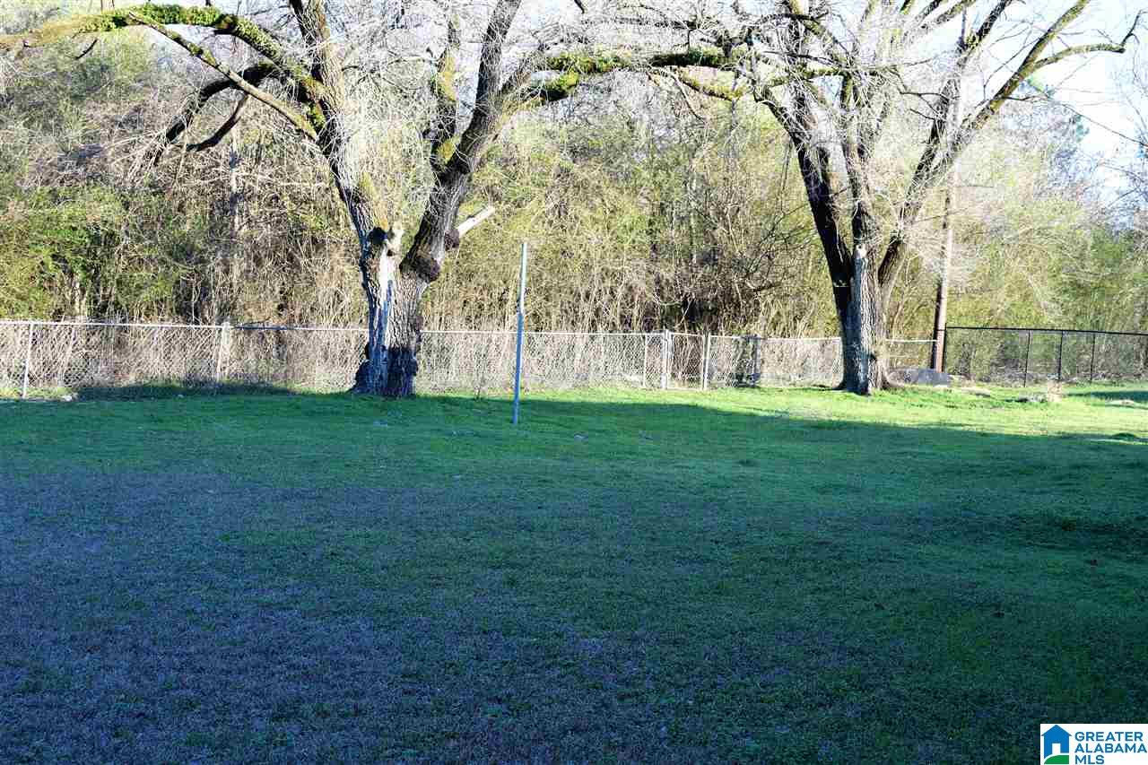 2417 2nd Street Northeast Birmingham, AL 35215 - Photo 5 of 27