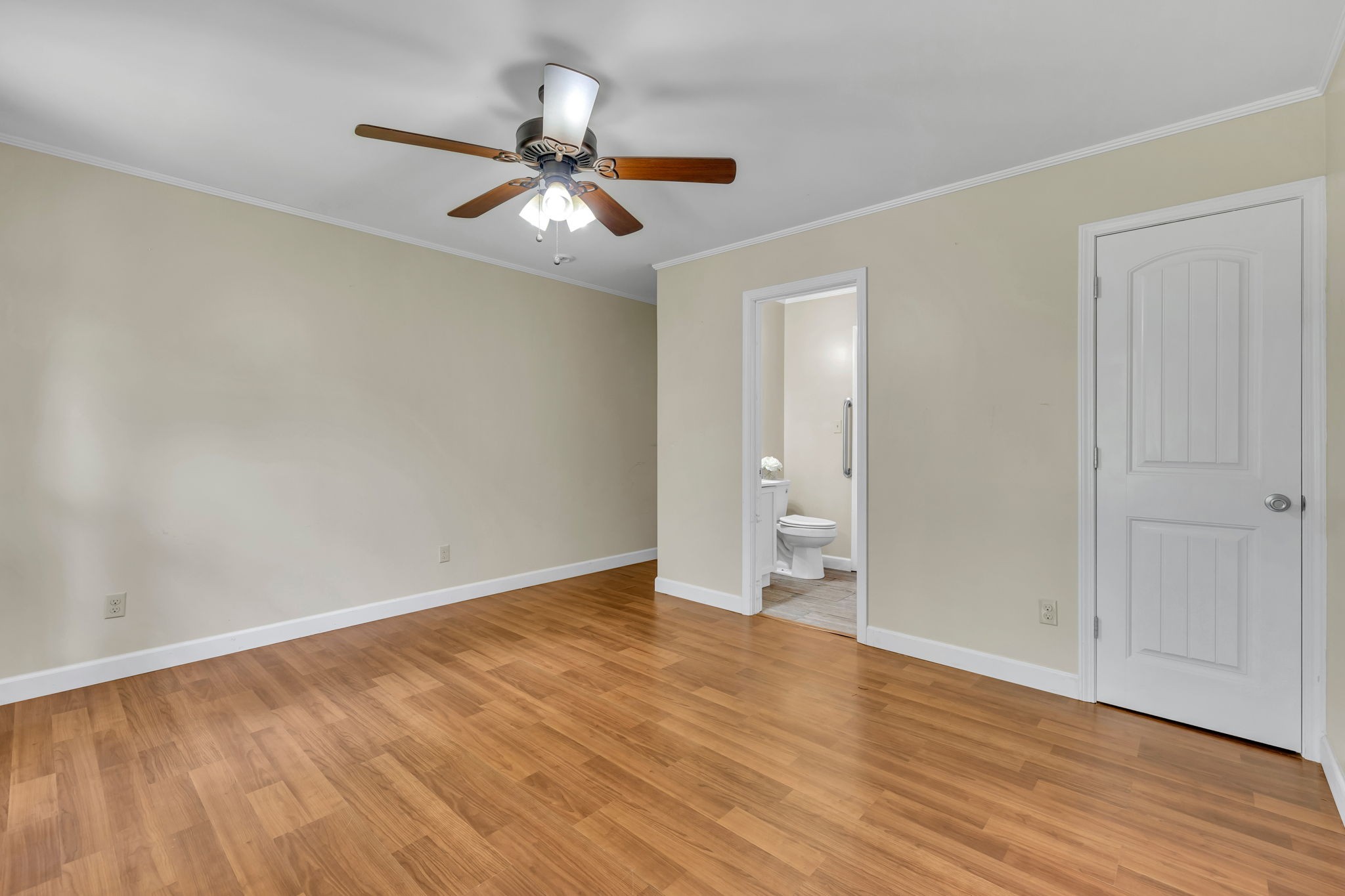 427 Telegraph Street Tennessee Ridge, TN 37178 - Photo 26 of 47 wooden floor in an empty room