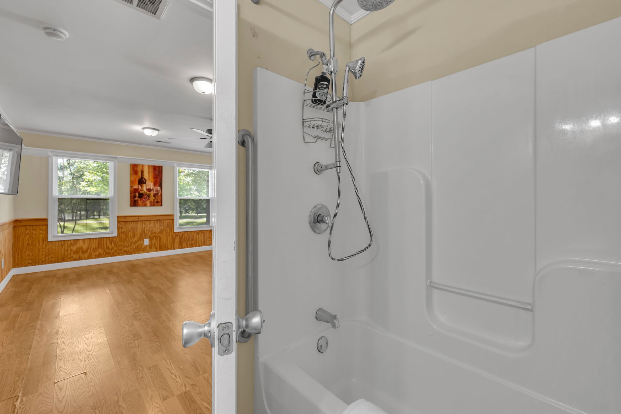 427 Telegraph Street Tennessee Ridge, TN 37178 - Photo 29 of 47 a bathroom with a bathtub and a shower