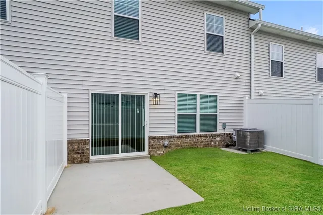 $1,805 | 2070 South Sarah Drive, Jeffersonville, IN 47130