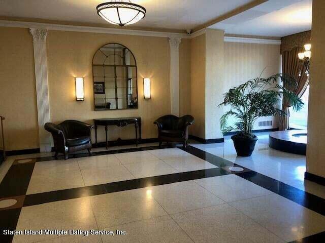 1000 Clove Road, Unit 5D Staten Island, NY 10301 - Photo 3 of 20 Lobby