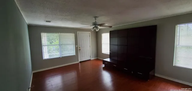 $950 | 5410 Congo Lane, Unit 1, San Antonio, TX 78227