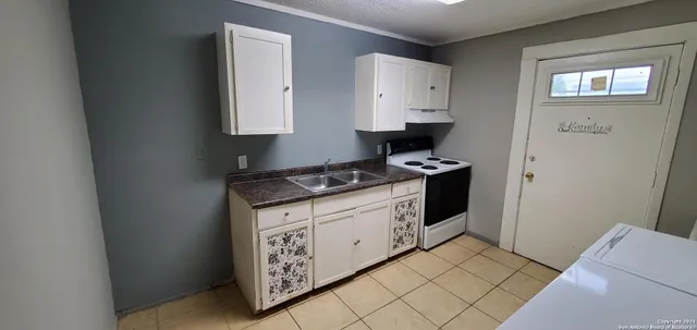$950 | 5410 Congo Lane, Unit 1, San Antonio, TX 78227