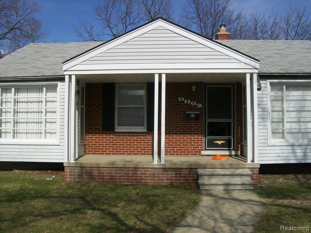 9862 Appleton Avenue Redford, MI 48239 - Photo 2 of 14 front of house