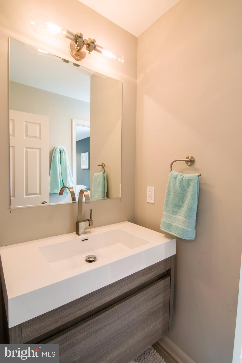 8715 Stephanie Road Randallstown, MD 21133 - Photo 13 of 24 Bath
