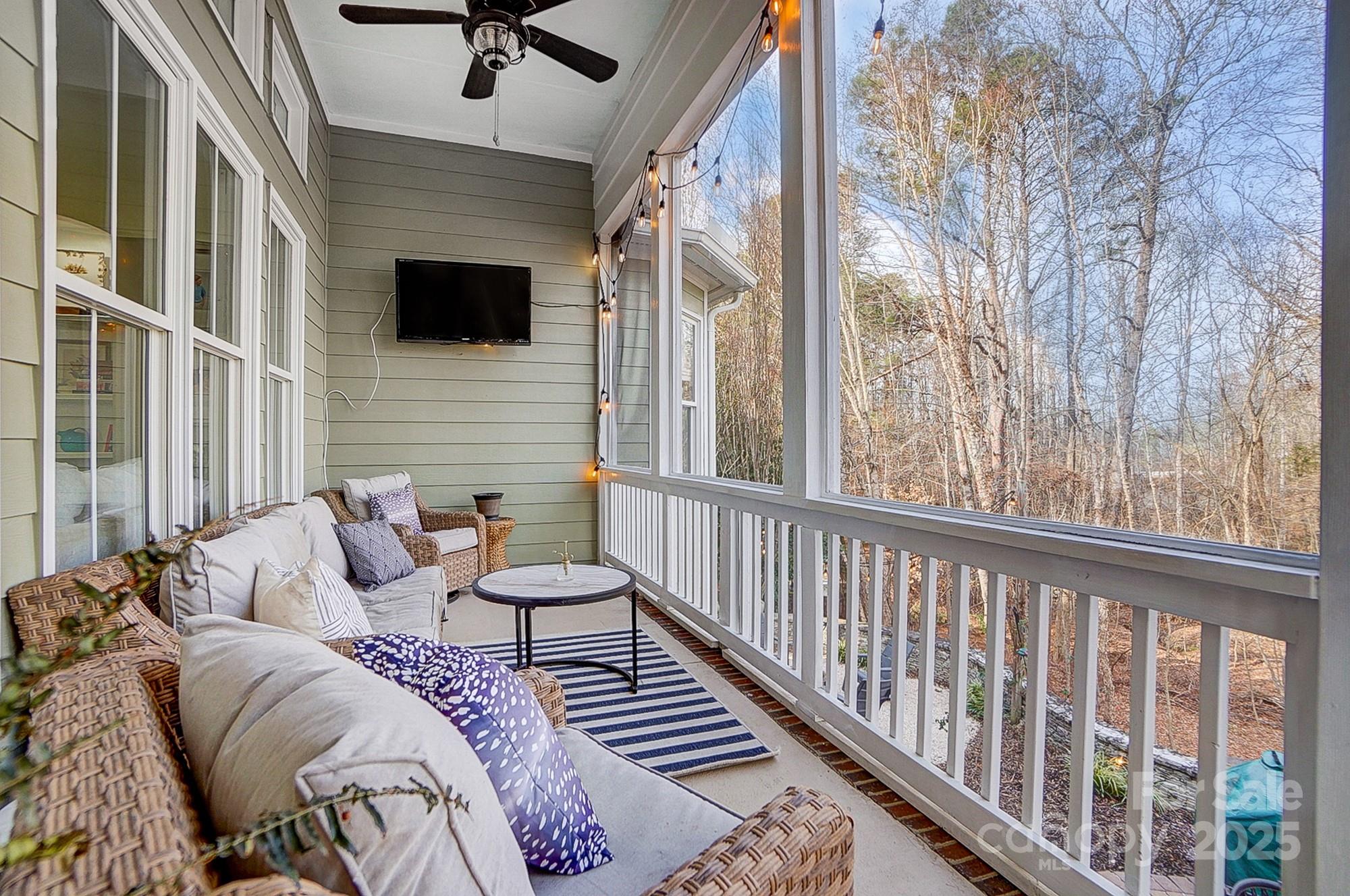 134 Mills Lane Fort Mill, SC 29708 - Photo 35 of 45 a balcony with furniture