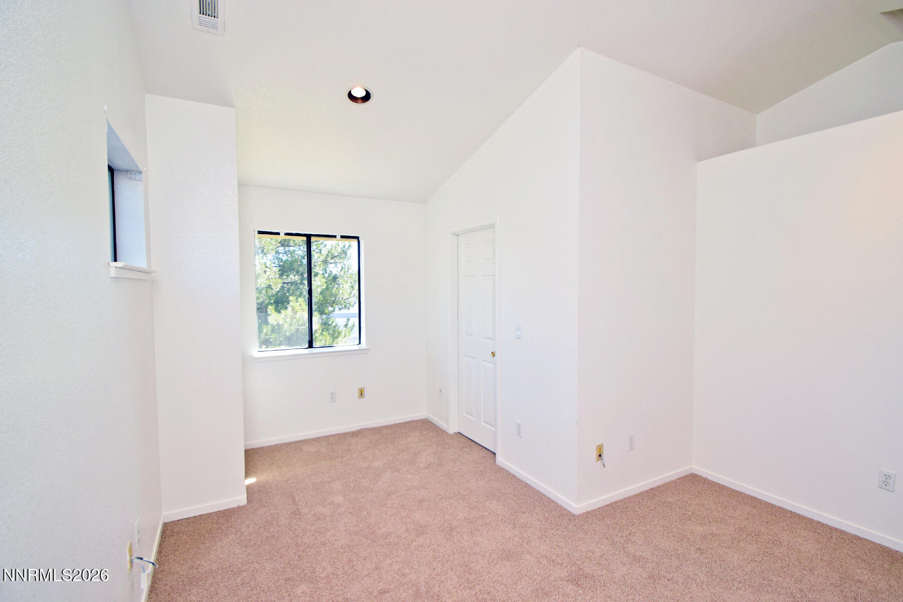 5712 Royal Vista Way Reno, NV 89523 - Photo 22 of 36 bDSC_0891