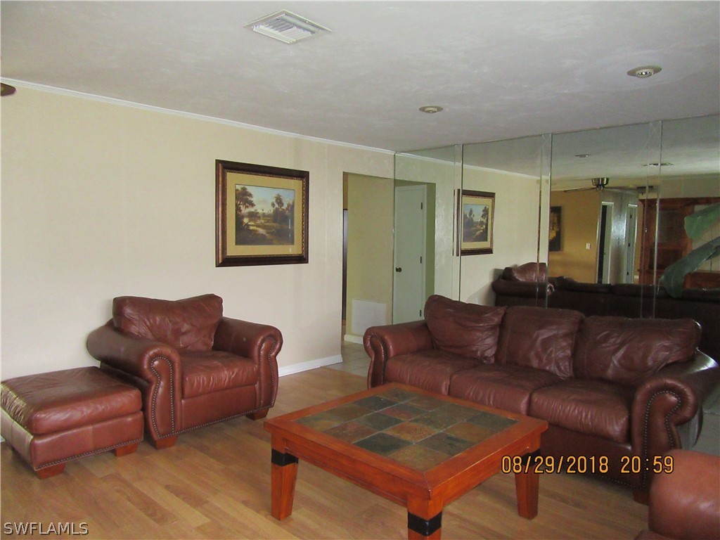 17559 Cypress Point Road Fort Myers, FL 33967 - Photo 5 of 28 Gallery Image 5