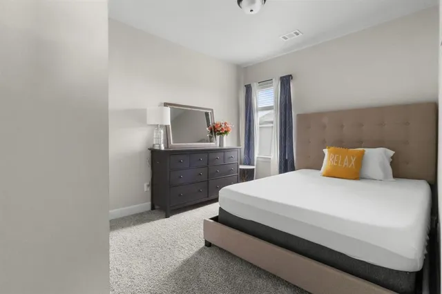 $3,400 | 711 Prairie Falcon Drive, Arlington, TX 76005