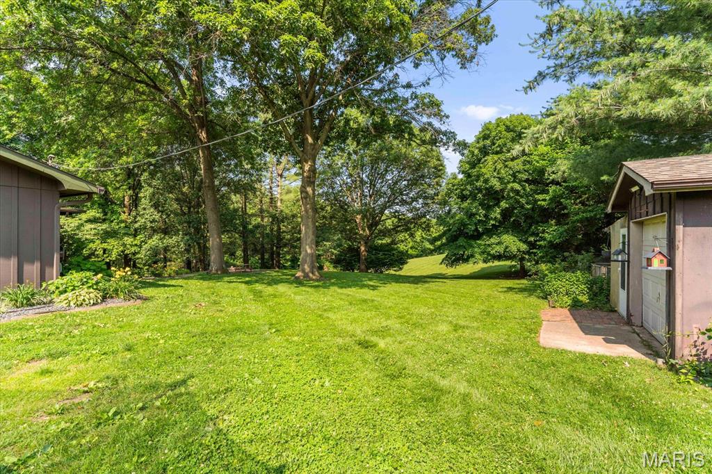 1217 Simmons Road O'Fallon, IL 62269 - Photo 31 of 43