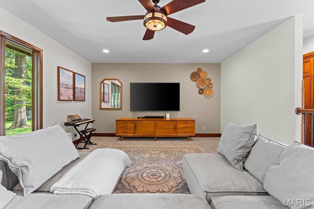 1217 Simmons Road O'Fallon, IL 62269 - Photo 6 of 43