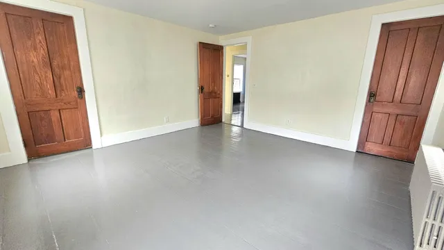 $249,900 | 107 Coolidge Avenue, Bennington, VT 05201