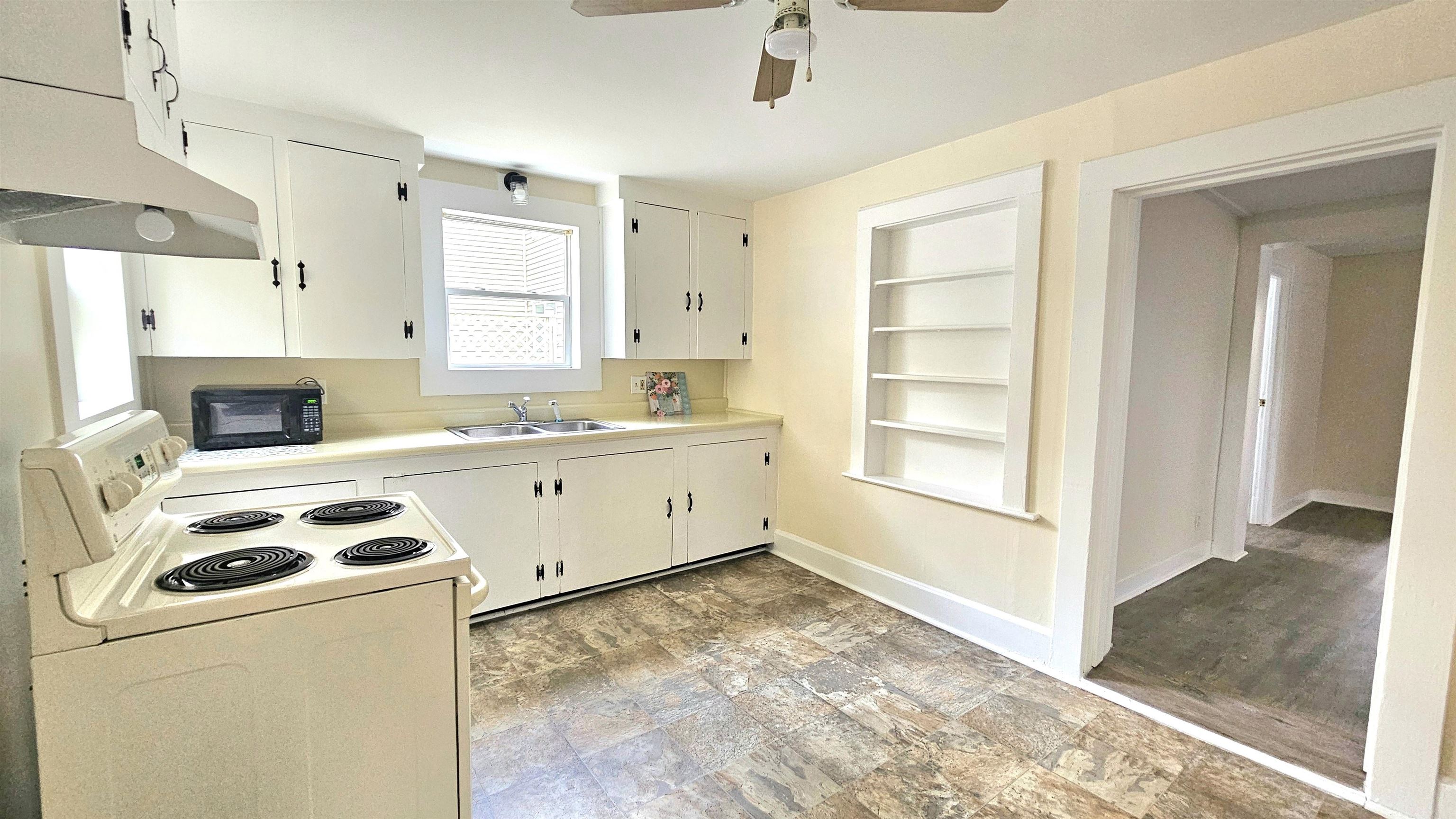 107 Coolidge Avenue Bennington, VT 05201 - Photo 7 of 22