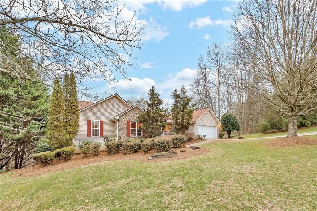 611 Talona Mountain Road Ellijay, GA 30536 - Photo 3 of 54