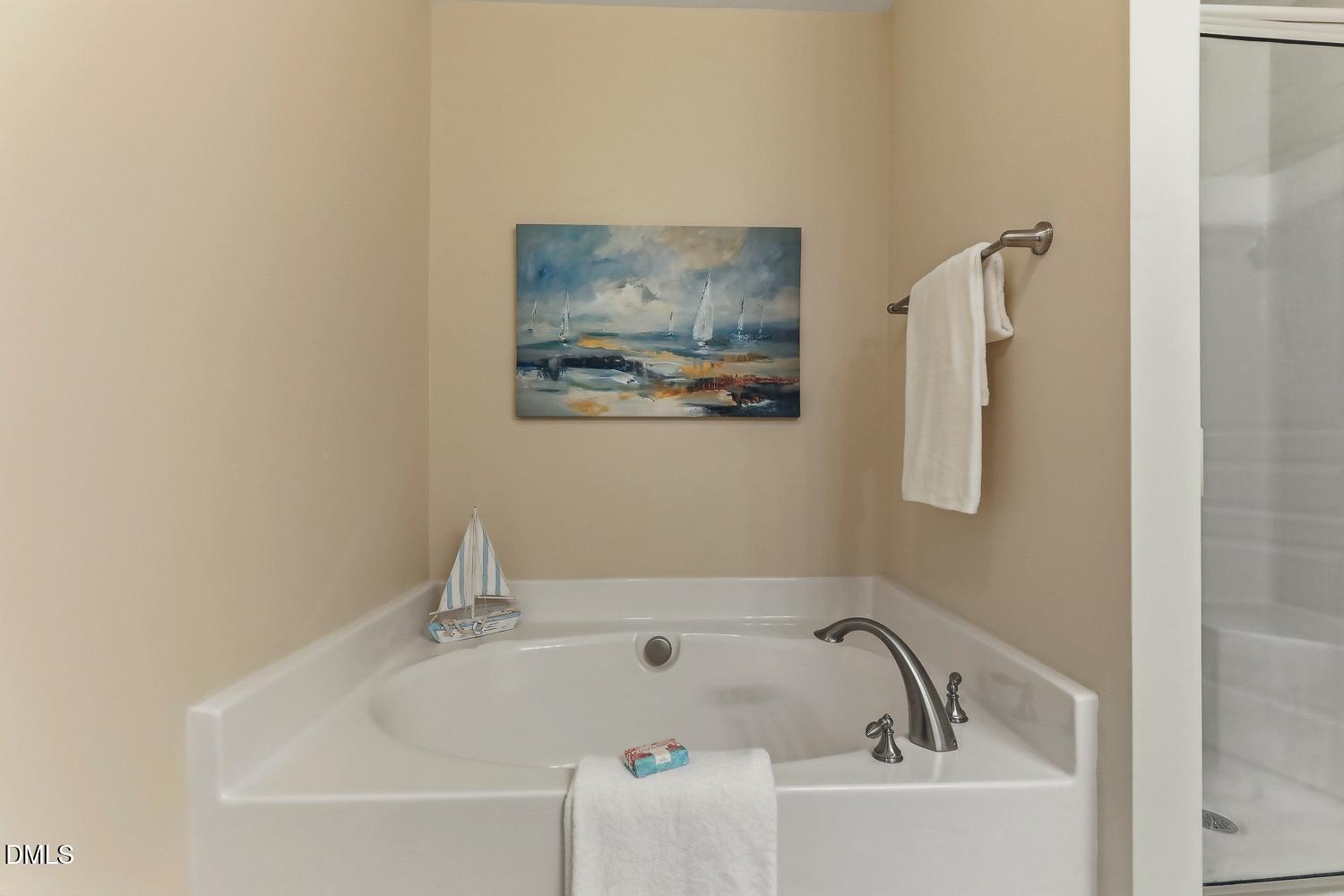 2625 Asher View Court Raleigh, NC 27606 - Photo 31 of 45 039-045-Primary Bathroom-1500x1000