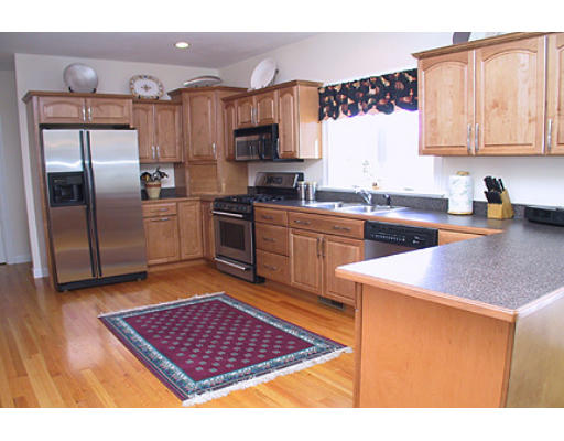 775 Concord Road Marlborough, MA 01752 - Photo 2 of 13 Gallery Image 2