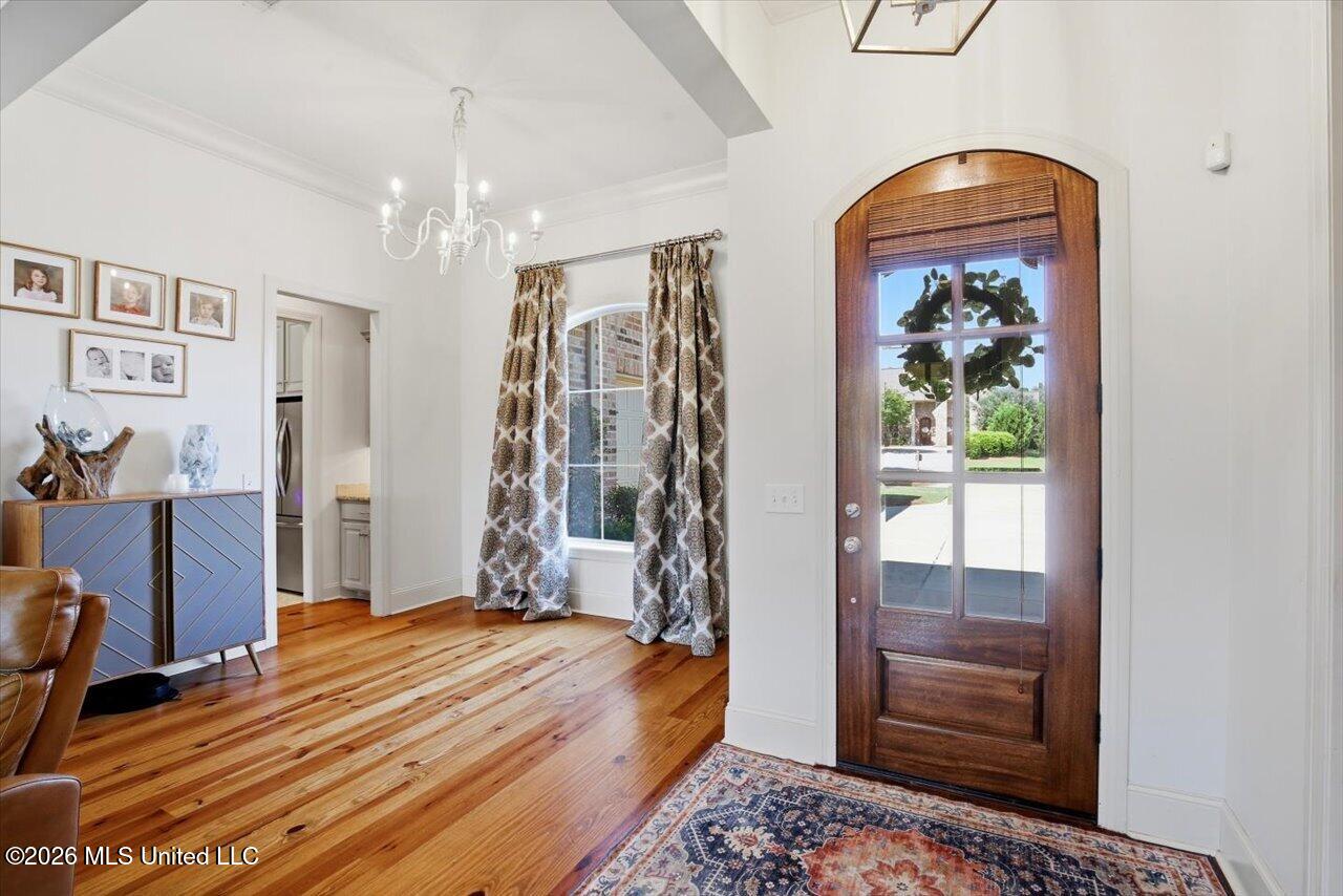 111 Claiborne Street Madison, MS 39110 - Photo 19 of 54 Foyer 1