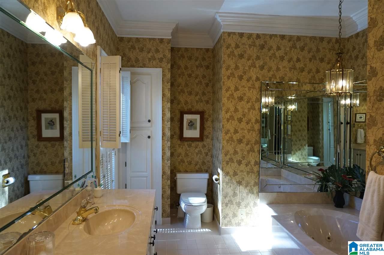 108 Oakmont Road Birmingham, AL 35244 - Photo 18 of 39 Gallery Image 18