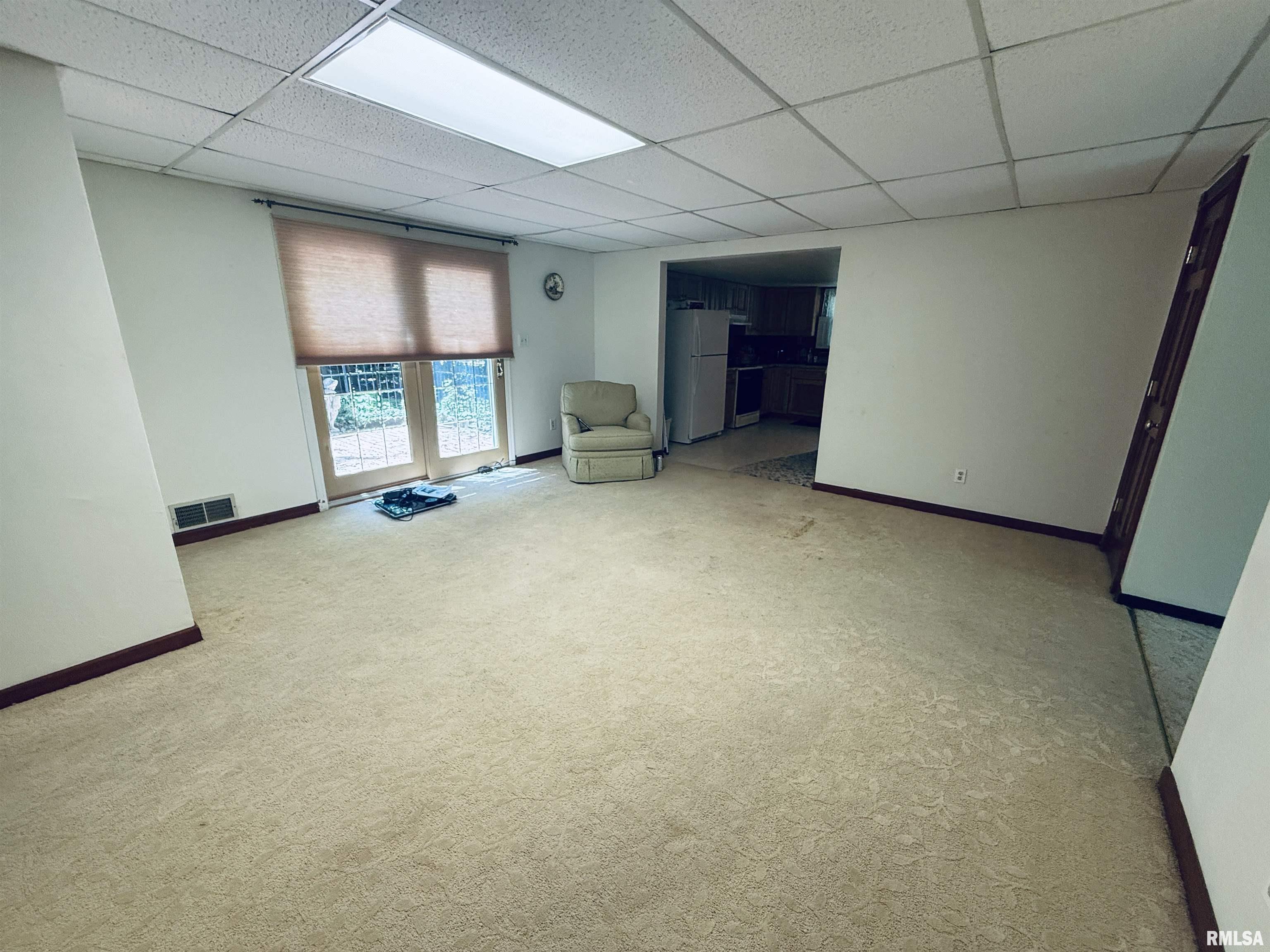 1533 Hickory Point Road Metamora, IL 61548 - Photo 4 of 22