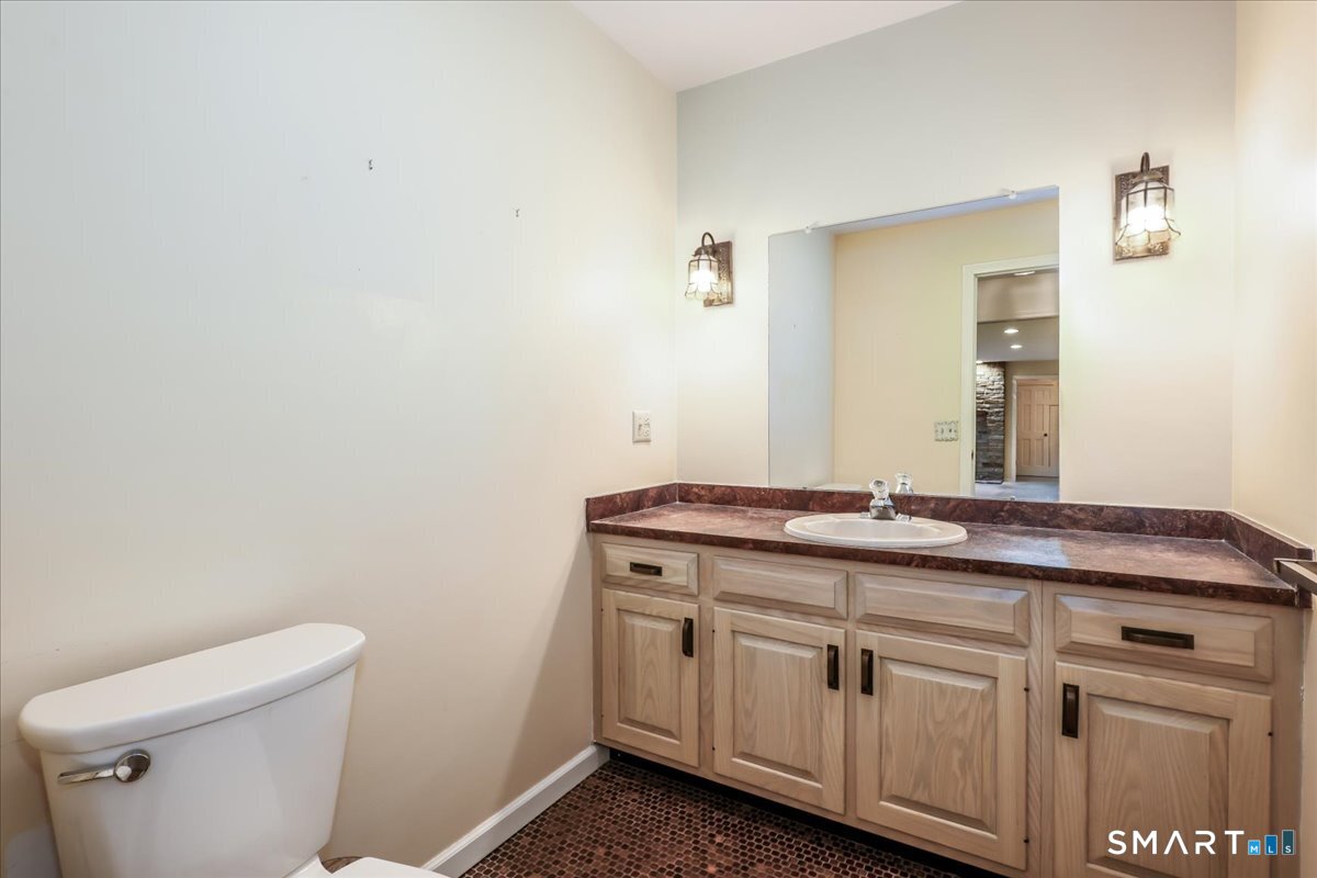 17 Herman Lane Easton, CT 06612 - Photo 15 of 40