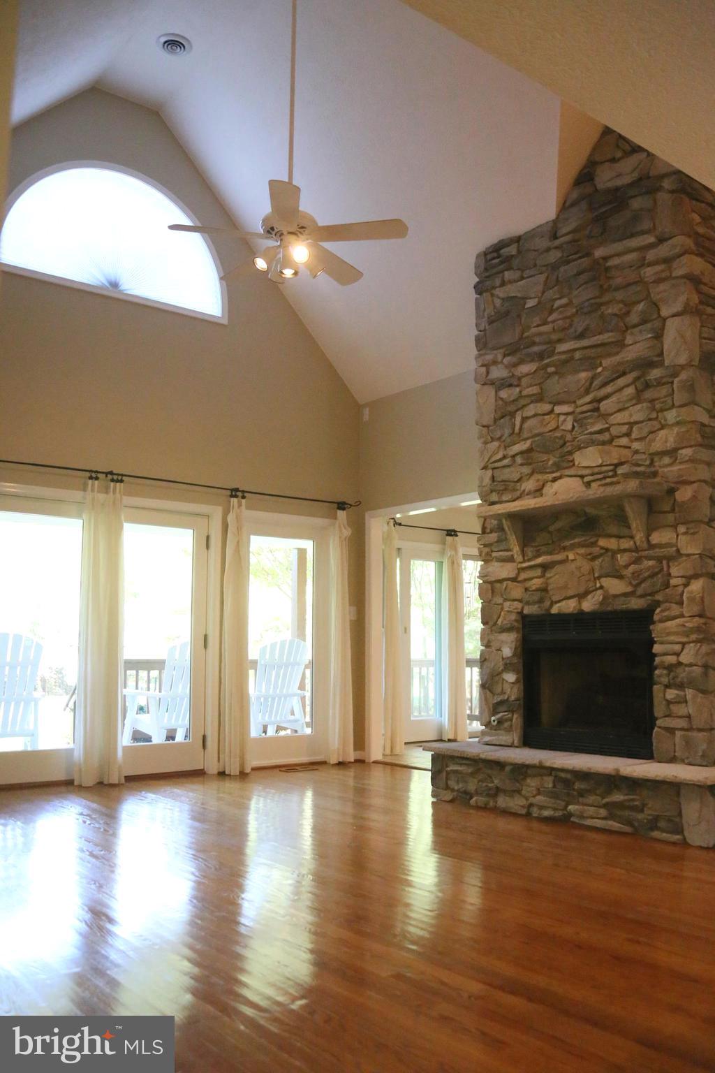 341 Morgan Ford Road Front Royal, VA 22630 - Photo 12 of 33 Living Room