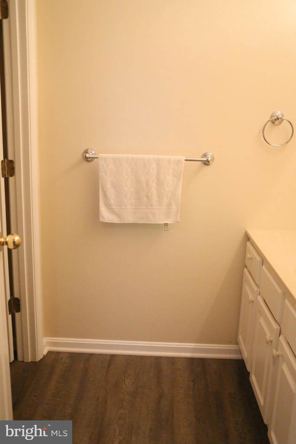 341 Morgan Ford Road Front Royal, VA 22630 - Photo 30 of 33 Full Bath (Top Floor)