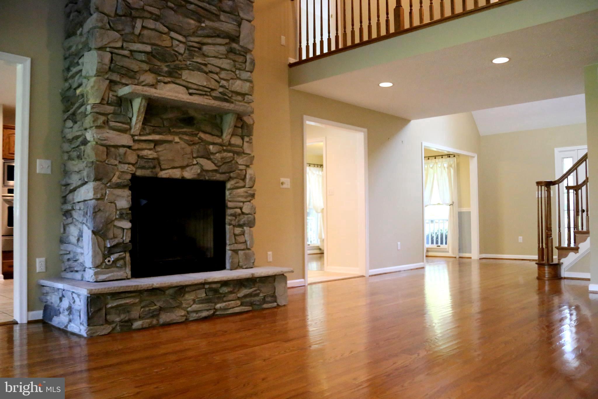 341 Morgan Ford Road Front Royal, VA 22630 - Photo 10 of 33 Living Room