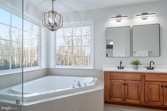 $595,000 | 2234 Henry Watts Loop, Woodbridge, VA 22191