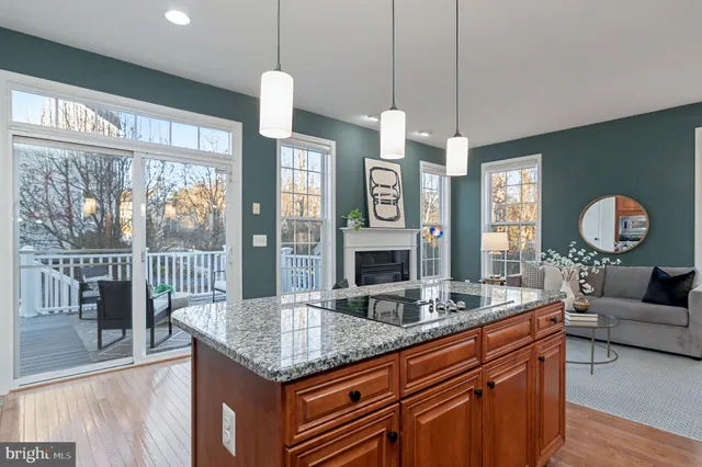 $595,000 | 2234 Henry Watts Loop, Woodbridge, VA 22191