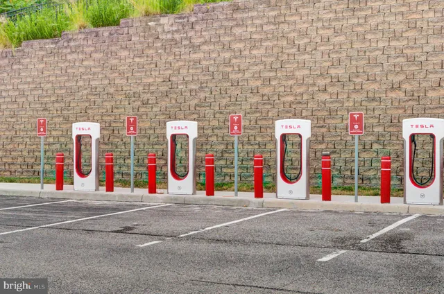 $595,000 | 2234 Henry Watts Loop, Woodbridge, VA 22191