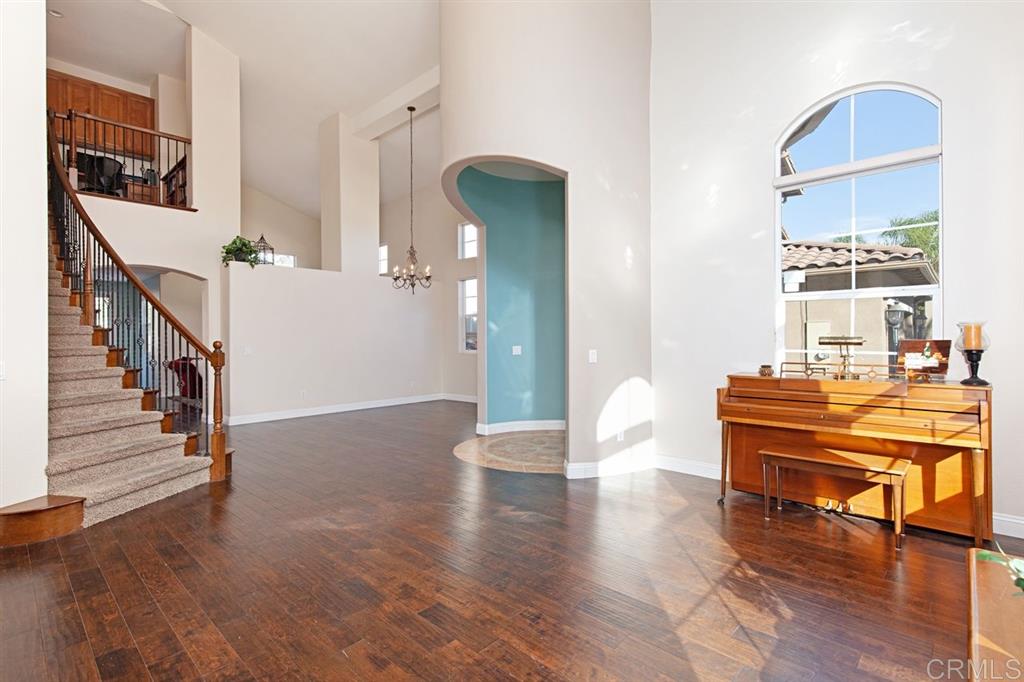 951 Merced River Road Chula Vista, CA 91913 - Photo 4 of 25