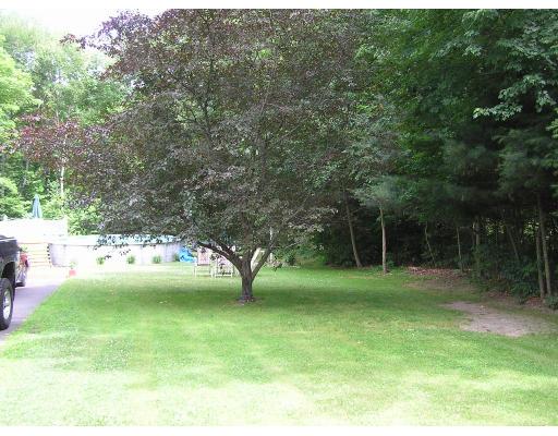 14 Center Road Dudley, MA 01571 - Photo 4 of 6 Gallery Image 4