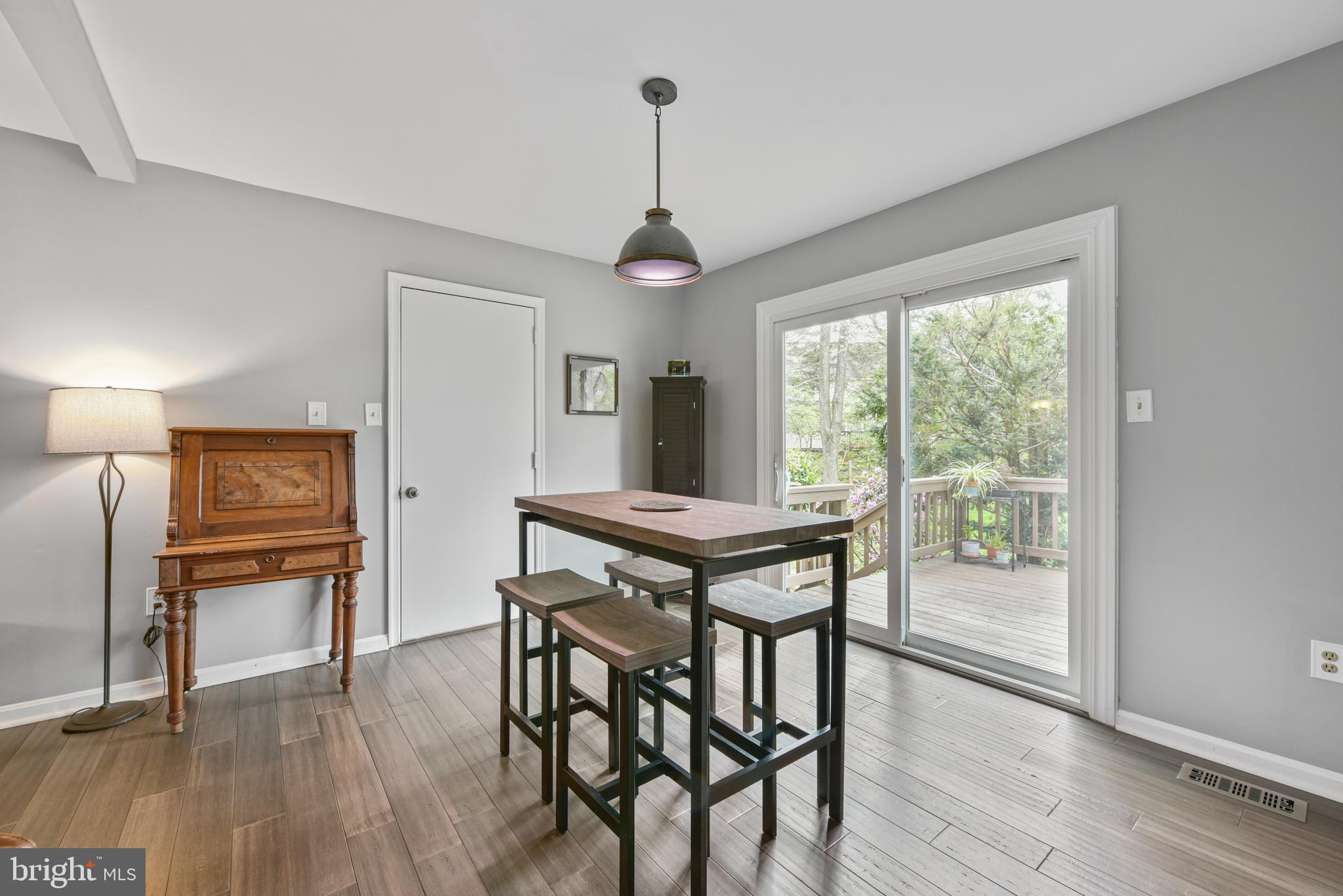 1152 Bandy Run Road Herndon, VA 20170 - Photo 13 of 29 Gallery Image 13