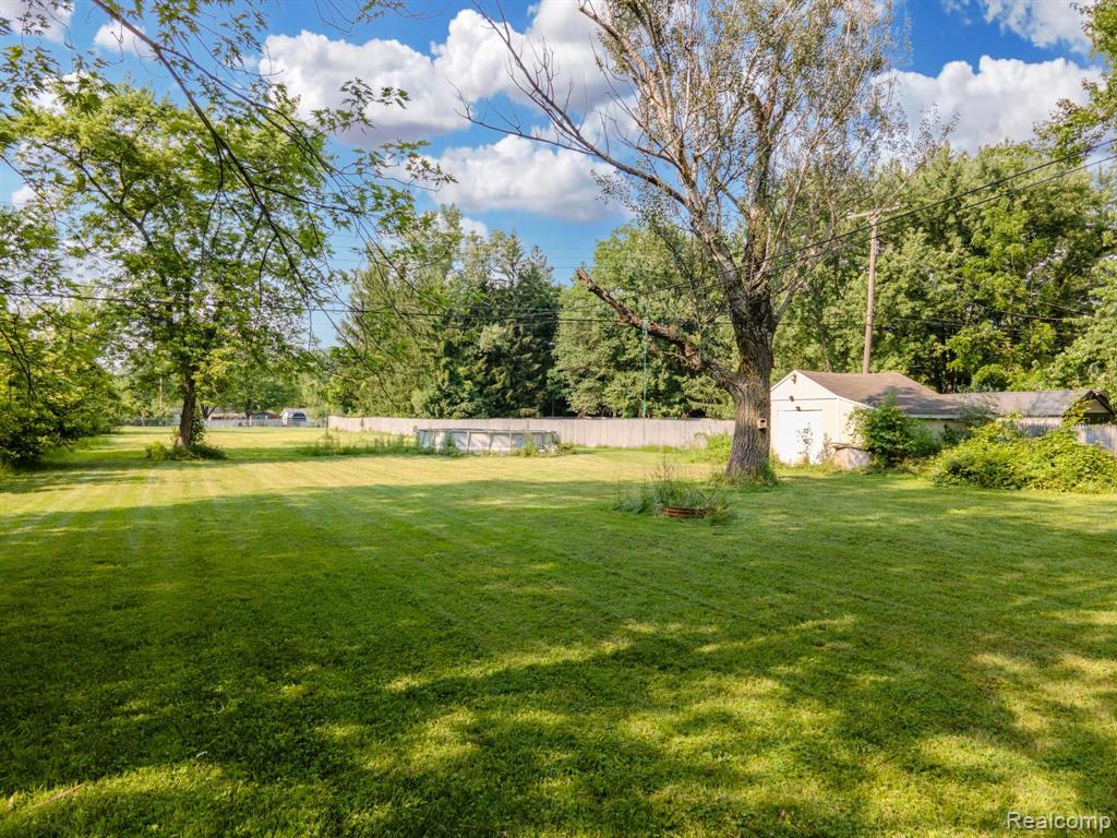 43948 Robson Road Belleville, MI 48111 - Photo 42 of 46