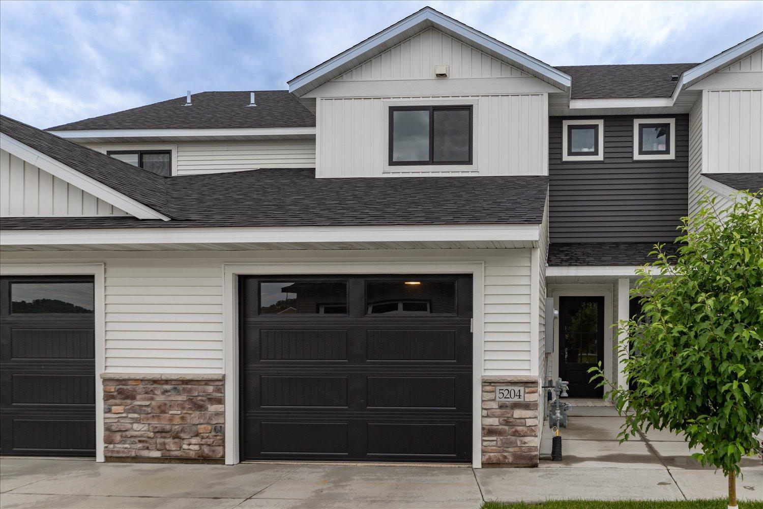 5204 Harvest Sq Place Northwest Rochester, MN 55901 - Photo 1 of 23