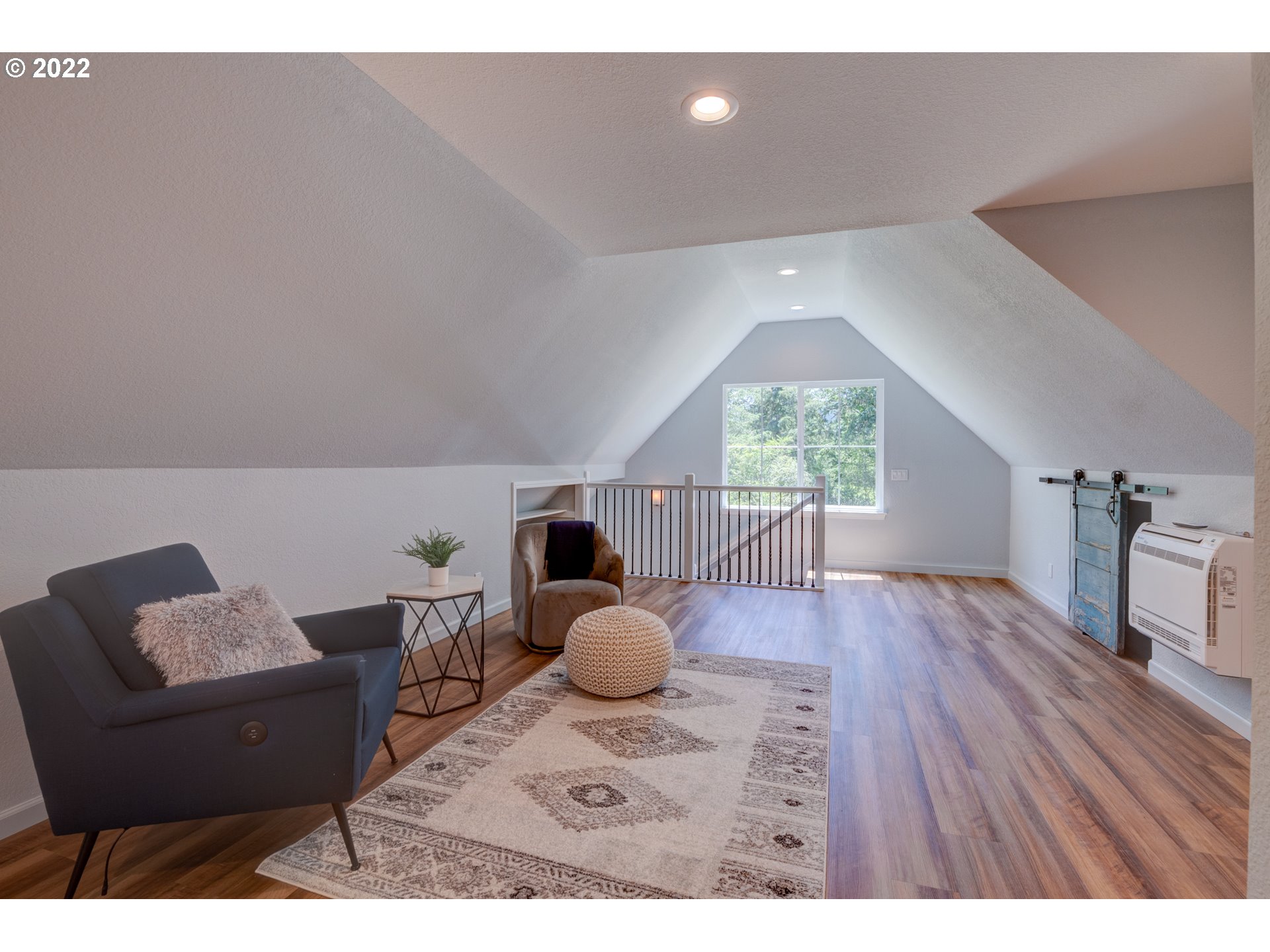 88832 Knight Road Veneta, OR 97487 - Photo 15 of 32 Family Room