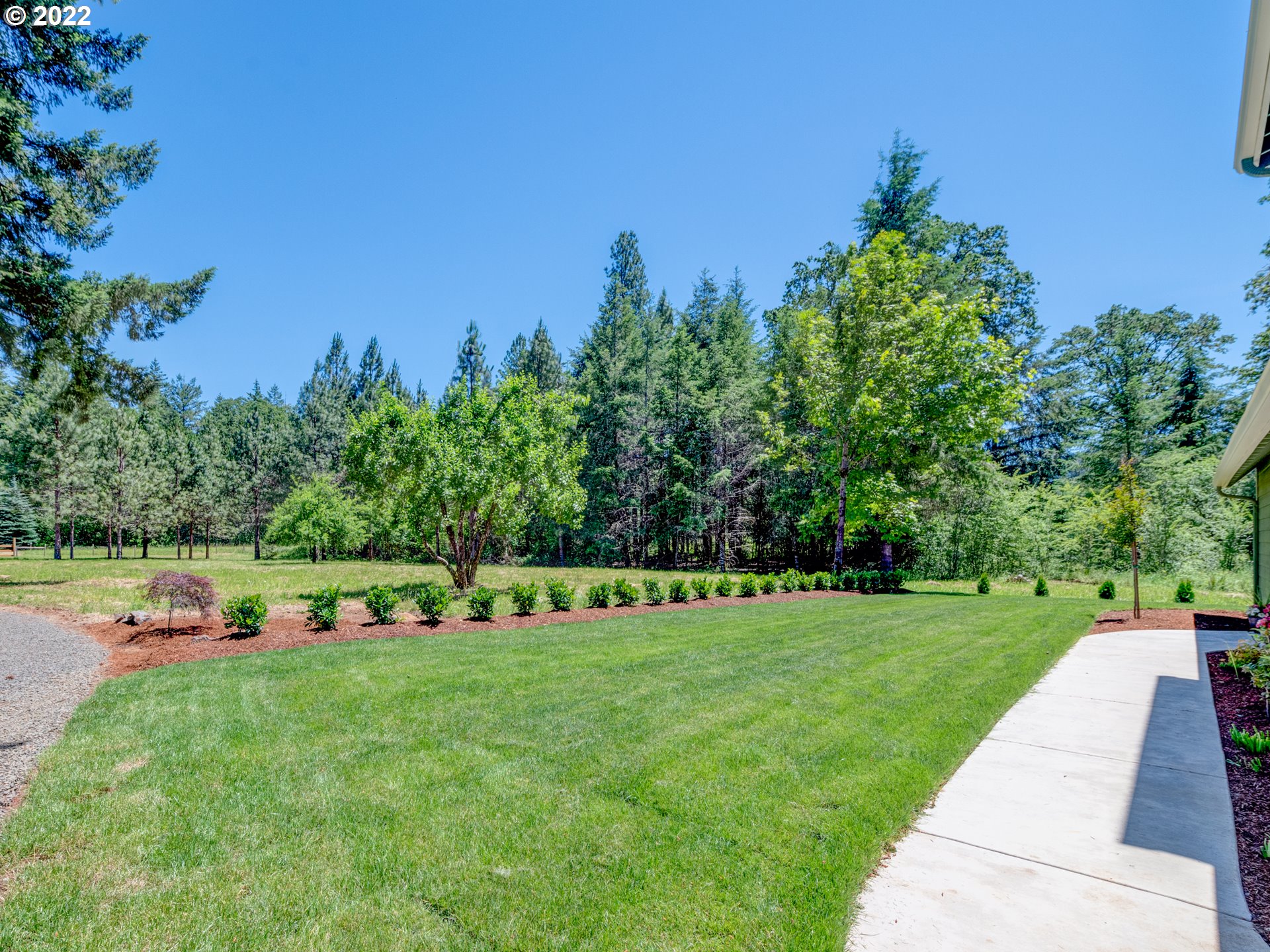 88832 Knight Road Veneta, OR 97487 - Photo 24 of 32 Gallery Image 24