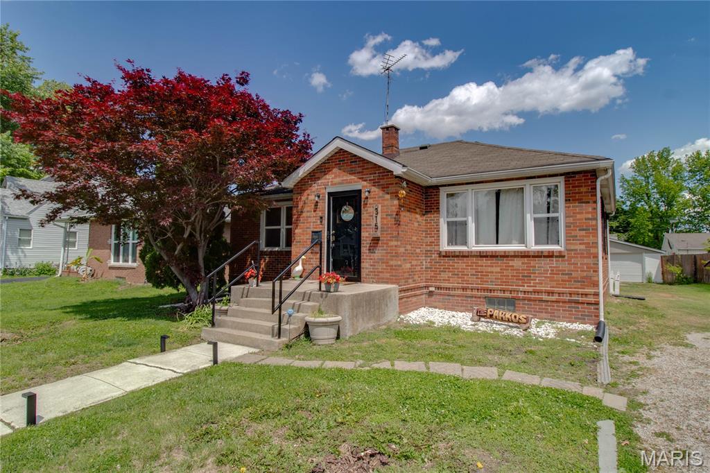 315 Doerr Street Roxana, IL 62084 - Photo 2 of 30 Gallery Image 2