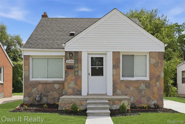 $199,900 | 20190 Stansbury Avenue, Detroit, MI 48235