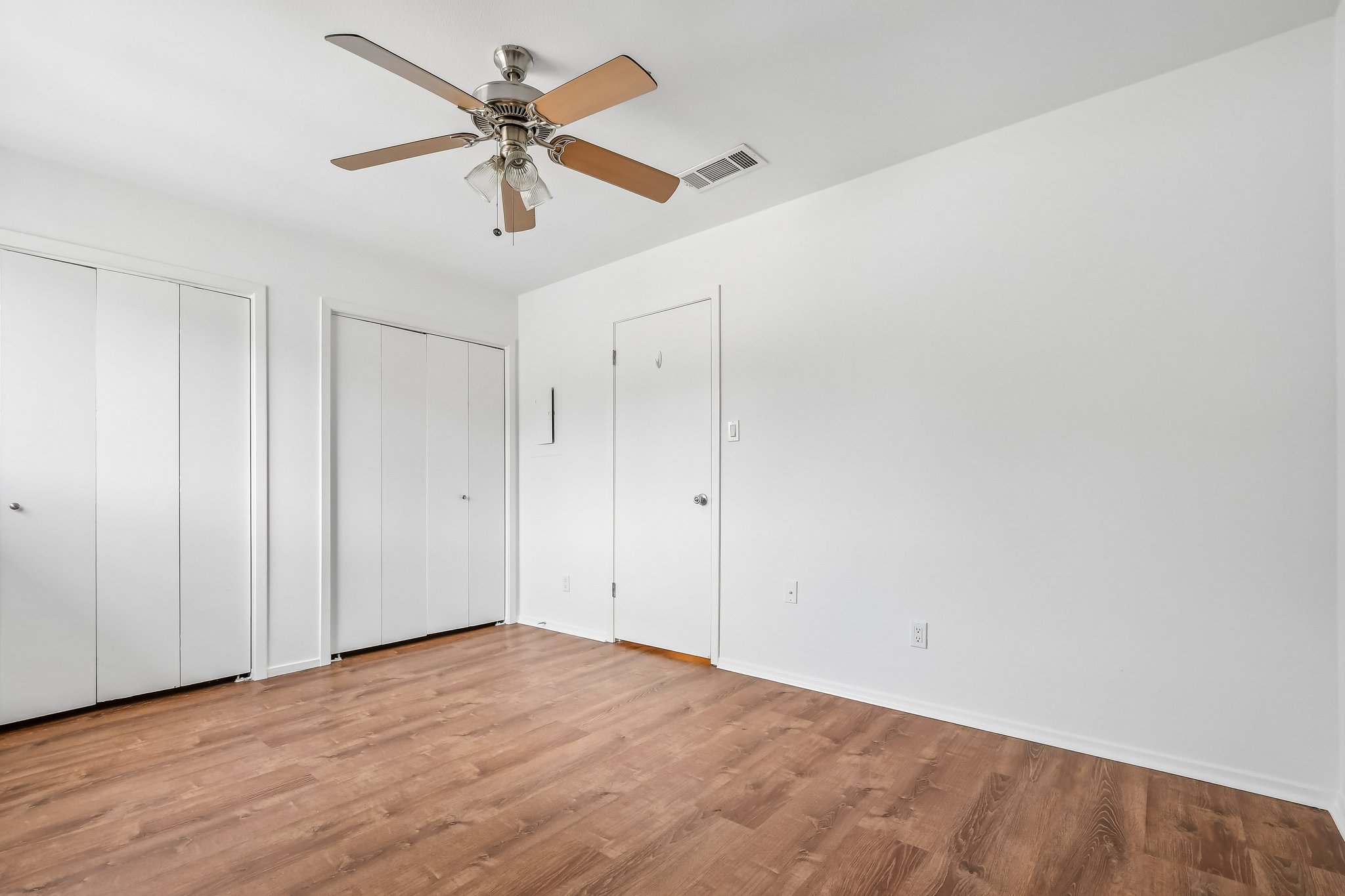 4202 Hudson Bend Road, Unit B Austin, TX 78734 - Photo 18 of 26 a view of an empty room